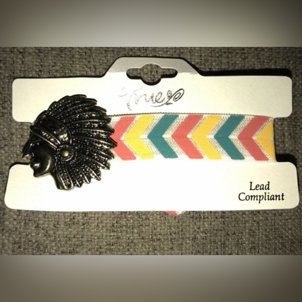 True Gold Native American Profile Headdress Ribbon Adjustable Chevron Bracelet